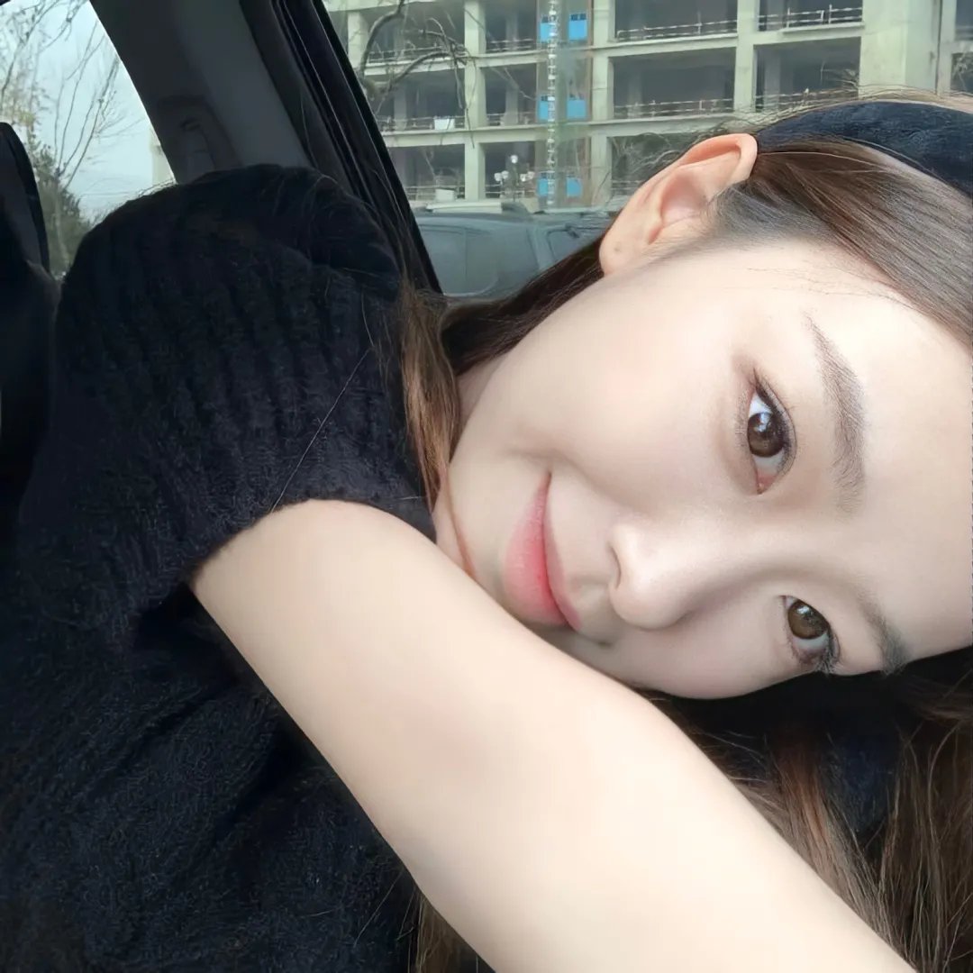 上锁的房间2019 封面